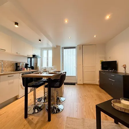 Appartement 2-person Saint-etienne-du-bois Saint-Etienne-du-Bois (Ain)